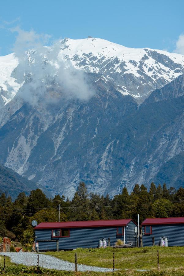 Te Awa Cottages ฟรานซ์โจเซฟ ภายนอก รูปภาพ